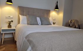 Cozy Apartment In The City Center